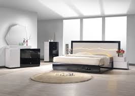 Mix things up with a black credenza and a velvet headboard from different collections. Black White Luxury Modern Bedroom Furniture Set Vallo Sofadreams