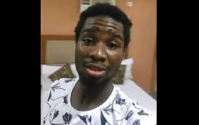 El futbolista que ha pasado 72 días atrapado en un aeropuerto