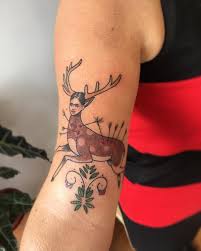 The second was the publication of art historian hayden herrera's international bestseller frida: Kate Tattoo The Wounded Deer Frida Kahlo 1946 Deer Frida Fridakahlo Contemporarytattoo Tattoo Ttt Tattrx Tattoo Lovettt Lovetattoo Frida Kahlo Deer Painting Facebook