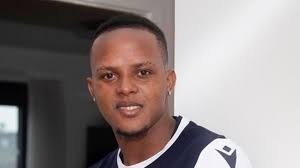 Jamaican Nicholas Hamilton joins Scotland's Dundee