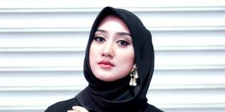 Hasil gambar untuk jilbab beauty