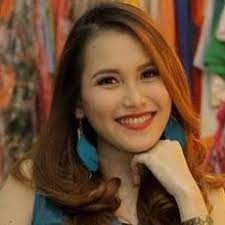 Sifat itu lah yang membuat ayu ting ting dan robby purba semakin klop. Ayu Tingting Ayu Aytingting Twitter