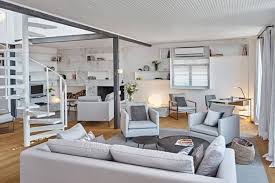 Comment adopter le gris au salon ? Deco Salon Gris Nos Idees De Decoration Tendance Pour Votre Sejour