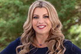 Maria Bethel's Instagram, Twitter & Facebook