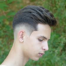 Cheveux Brosses En Arriere Degrade Burst Fade Coupe De Cheveux Homme Cheveux Homme Coupe Cheveux Homme Coupe De Cheveux