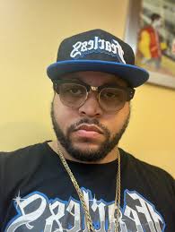 Happy birthday to all the 4/11 Aries enjoy y'all day 🫶