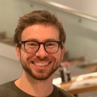 60+ perfiles de «Marek Lis»