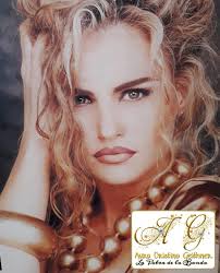 Imágenes... #auracristinageithner #LaPotraDeLaBanda #aura #Felizdomingo  #SundayMorning #SundayMotivation #LIKEs #face #PHOTOS #instagrammers  #beautifulgirl #woman #actresslife #music #banda #Colombiana #Mexico  #modelos #photooftheday 🌻🌻