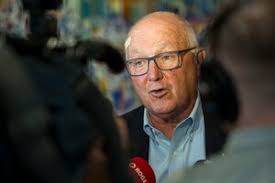 Prime Minister announces separation plus other letters, Aug. 4: 'Godspeed  to the Trudeau family … respect their privacy'