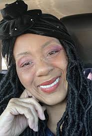 Isha Jones's Instagram, Twitter & Facebook