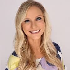 Hallie Hayden's Instagram, Twitter & Facebook