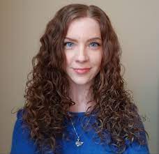 The most prominent difference between a devacut and a rezo cut is that the devacut focuses on framing your face, while the rezo cut maintains an even length all the way around your head, she says. Haircut Ideas Deva Cut Coming Up Soon Curlyhair