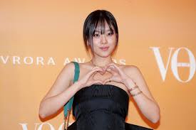 아이유 이지은 vs 비비 김형서 | 짤방 | 일베저장소