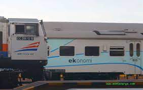 Untuk keberangkatan dari stasiun malang, kereta api matarmaja berangkat pukul 17.00 wib dan tiba di stasiun pasar senen pukul 09.21 wib. Rute Jadwal Dan Harga Tiket Ka Majapahit Malang Jakarta 2021 Aneka Harga