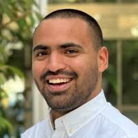 Peter Puch's Instagram, Twitter & Facebook