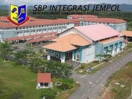 Pemilihan kedudukan sekolah terbaik adalah berdasarkan pencapaian keseluruhan sijil pelajaran malaysia 2016 yang diumumkan pada 16 mac 2017. Sbp Integrasi Jempol Sekolah Asrama Penuh In Batu Kikir