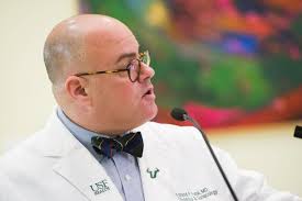 USF Pharmacy Class of 2019 welcomed with their first white coats [video]
