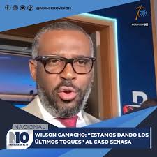 El empresario Luis Cristóbal Mora León, conocido como “Coco” y propietario  de la empresa Agregados y Transporte Mora León, ha liderado nuevamente los  trabajos de rehabilitación del badén en la comunidad de