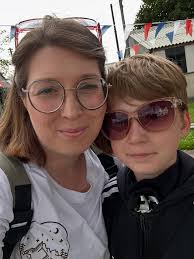 We spent the day at Kew Gardens in London ❤️ #kewgardenslondon #kewgardens  #dayoutwiththekids