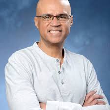 The Rhythmic Lens-The American Sublime: Amy Sherald and the Art of Being  Seen