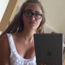 Daisy Jayne Keating (@KeatingDaisy)