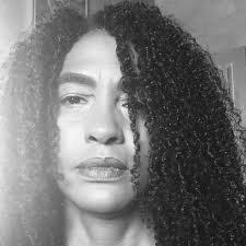 Loida Perez's Instagram, Twitter & Facebook