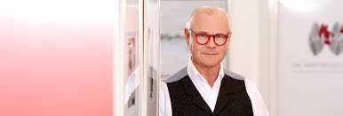 Hier finden sie informatonen zur organisation und zum team der klinik 2 für innere medizin, nephrolohie, rheumatologie, diabetologie und allgemeine innere medizin. Dr Diekmann Koln