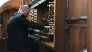 the organist Johann Vexo