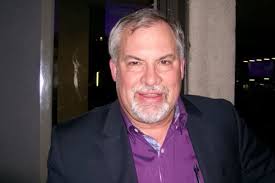 神韻北美演出火熱精英：神已來世張臂迎接｜新紀元周刊｜和您攜手，共同走進新的紀元