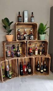 Decorez Votre Interieur Ou Votre Jardin Avec Nos Superbes Caisses A Pommes Vintages Caisse Pomme Bar A La Maison Decoration Maison