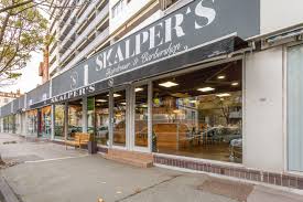 The following related businesses are located in proximity to sacherie d auvergne s a r l Barbier Clermont Ferrand Les Meilleurs Barbiers 63000