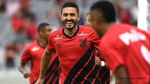 Após alguns dias de negociação, acertando valores de salário e luvas, o galo fechou negócio com o jogador, de 32 anos, que chega como uma das contratações mais bombásticas do futebol brasileiro. Athletico Paranaense Goleia Toledo Por 8 A 2 E Torcedores Comemoram Maior Que A Alemanha