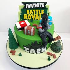 I couldn't have been happier today as everyone is present here right from my family to friends, to make my day extra special. 6 Fortnite Cake Ideas For A Birthday Party 2021 The Video Ink