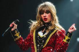 Top 10 Romantic Taylor Swift Lyrics For Valentine S Day The New Paltz Oracle