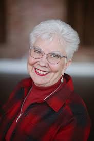 Eufaula Lakeshore Realty Book of Real Estate by Eufaula Lakeshore Realty