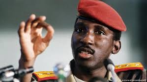 In death, thomas sankara's burial place is unkempt and filled with weeds (click to see thomas sankara's graveyard. Remembering Africa S Che Guevara Africa Dw 15 10 2017