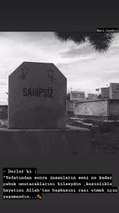 Kitap Koseleri Panosundaki Pin