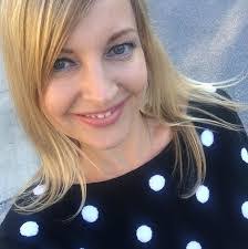 Betsy Rayner's Instagram, Twitter & Facebook