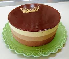 Per la bavarese al cioccolato bianco. Bavarese Ai 3 Cioccolati In Cucina Con Porzia