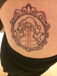 Rose Quartz Tattoo From Steven Universe Steven Universe Tattoos Steven Universe Shield Universe Tattoo