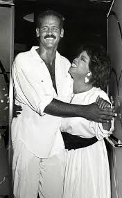 18.04.2020 · oprah winfrey and stedman graham's home is undoubtedly going to make an appearance when oprah takes part in the one world: Pin By Just Finesse On Things And People Of Interest Oprah And Stedman Celebrity Couples Oprah Winfrey