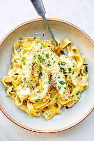 Delicious layers of noodles, meat sauce 26. Chicken Alfredo Creamy Chicken Pasta Supergolden Bakes