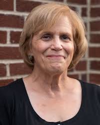 Meet the cast of 67 Cinderellas! Tickets are available at  www.kingsporttheatre.com. Isa Falin (Hazel/Lark) is in her third show at  KTG and 5th in general, her first show at KTG being Charlotte's