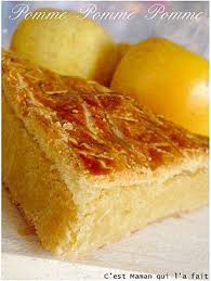 Galette Des Rois De Creme D Amande A La Pomme Frangipane De Pomme Recette Galette Des Rois Galette Des Rois Galette Des Rois Amande