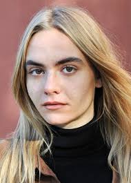 Jugend" Die Mutter (TV Episode 2024)