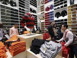 jɯɲikɯɾo) is a japanese casual wear designer, manufacturer and retailer. Uniqlo Will Offer Larger Sizes