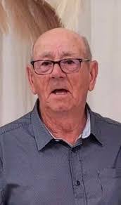 Raymond Mallet's Instagram, Twitter & Facebook