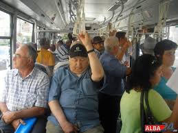 Peste 4 milioane de pensionari vor primi bonuri de masă în schimbul tichetelor de călătorie neutilizate. Tichetele De CÄƒlÄƒtorie Gratuite Pentru Pensionari Valabile PanÄƒ La 1 Ianuarie 2022 Termenul A Fost Prelungit Prin Oug Alba24