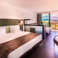 Ici, vous pouvez louer un appartement de vacances à praia da rocha au soleil à la plage, c'est la plus grande station balnéaire du portugal, en algarve. Hotel Da Rocha Offizielle Website