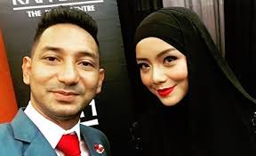 Nama mira filzah seringkali dikaitkan dengan pelakon dan pelawak zizan razak. Mira Filzah Zizan Razak Bukan Kekasih Saya